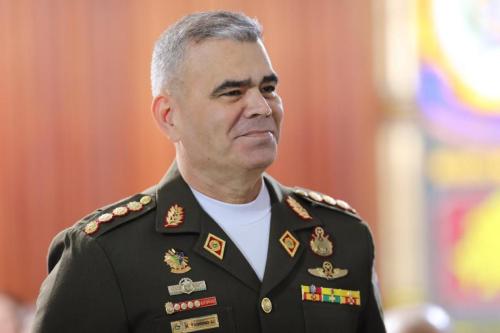 Ratificado Ministro de la Defensa, Vladimir Padrino